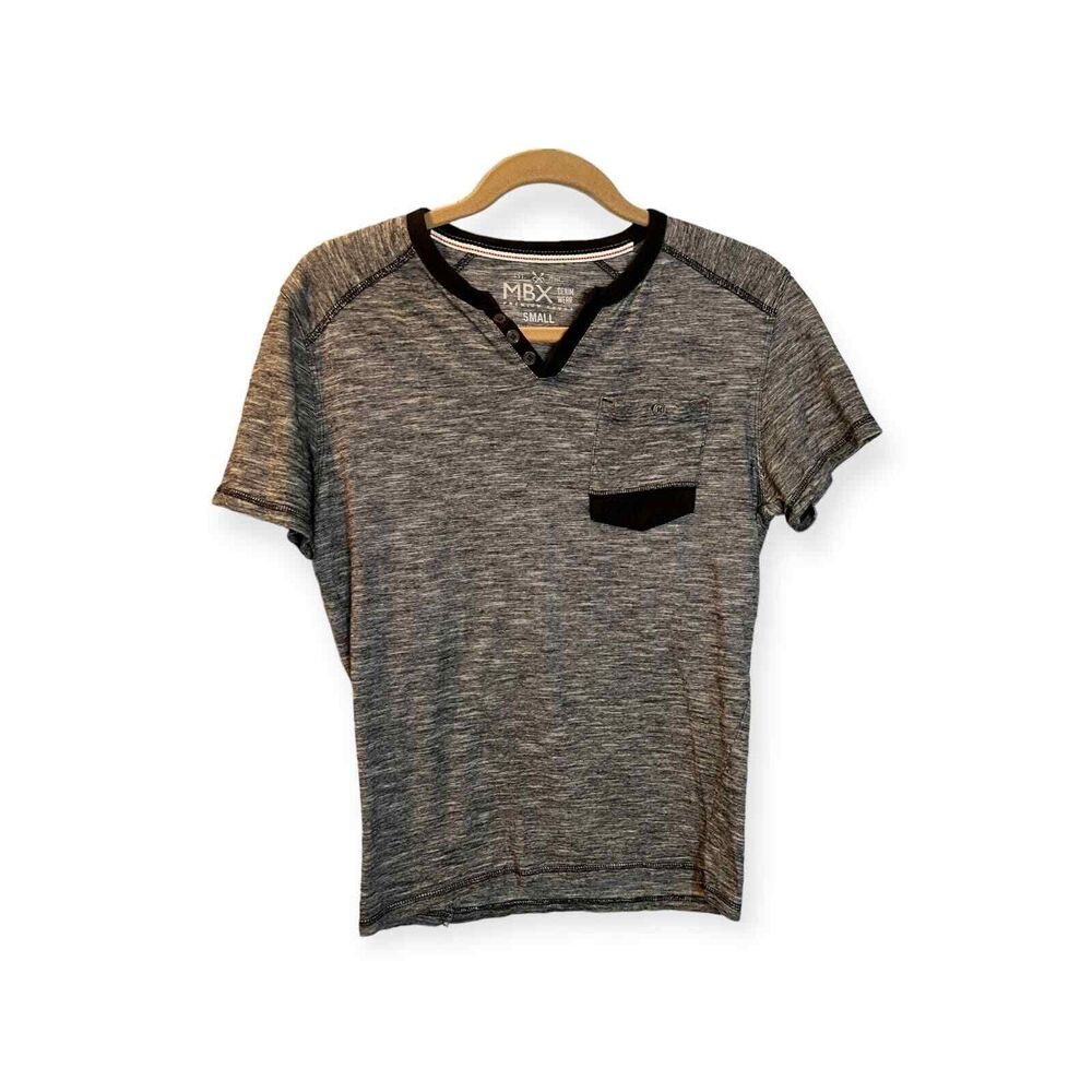 MBX Mens Small Gray Black Henley Short Sleeve Shirt Pocket Button EUC